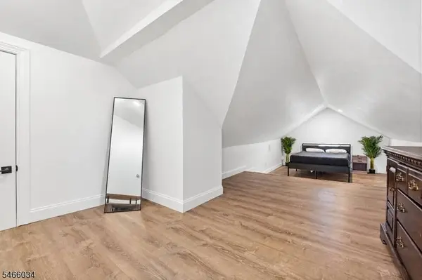 34 Lehigh Ave #2