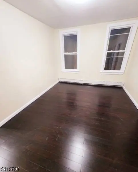 350 13Th Ave, Newark City, NJ 07103