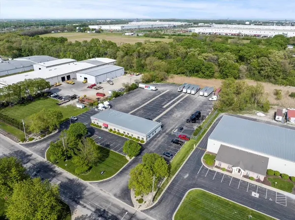 24051 S Northern DR, Channahon, IL 60410