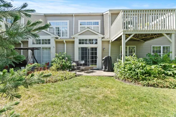 2204 Waterleaf Court #103, Naperville, IL 60564