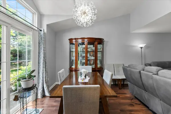 2204 Waterleaf Court #103, Naperville, IL 60564