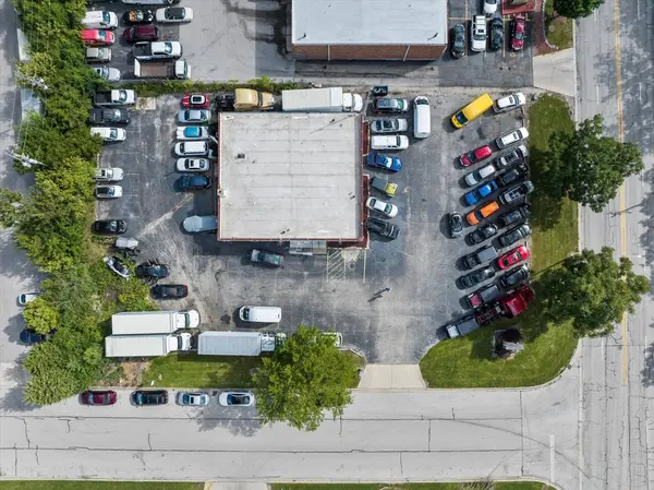 501 S Grace Street, Addison, IL 60101