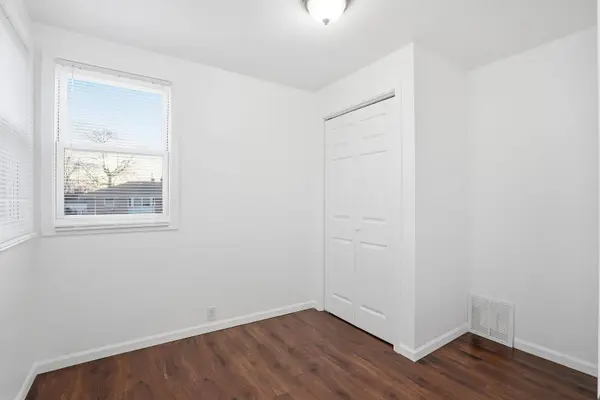 8047 45th PL, Lyons, IL 60534