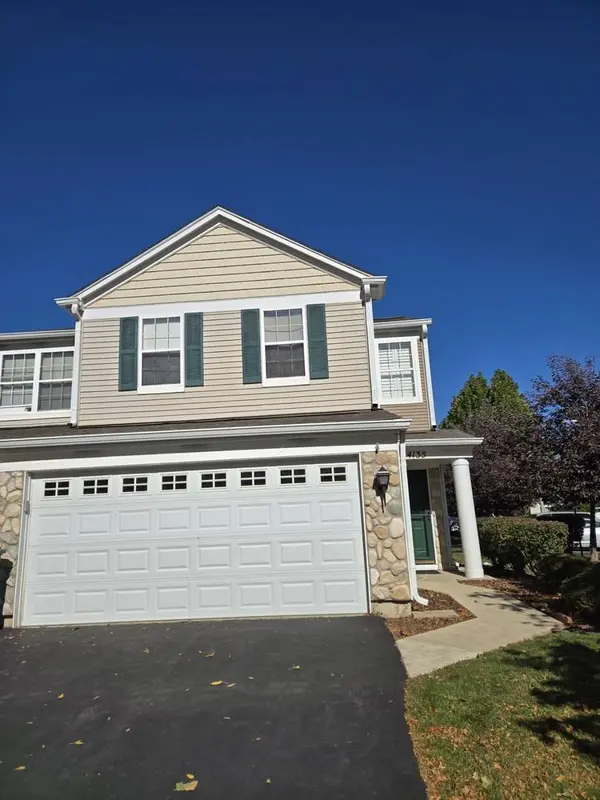 4135 Oak Tree LN #4135, Plainfield, IL 60586