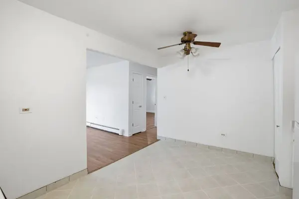 7413 Brookdale Drive #212, Darien, IL 60561