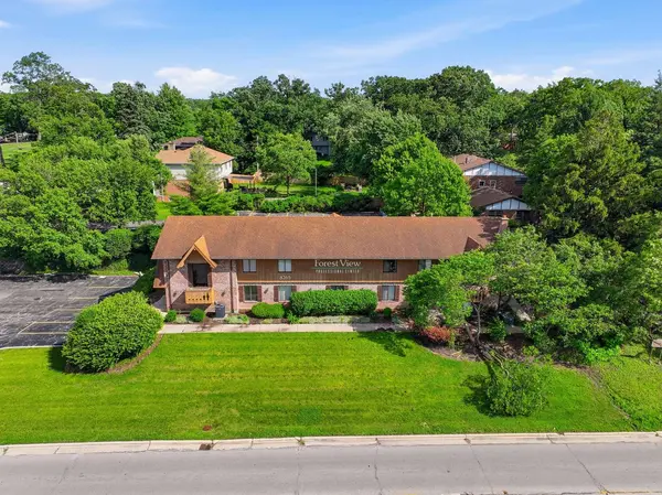 8265 S Archer AVE, Willow Springs, IL 60480