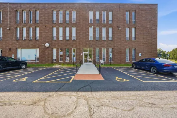 14915 E 127th ST #103, Lemont, IL 60439