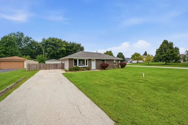 16306 S Ellna CT, Plainfield, IL 60586