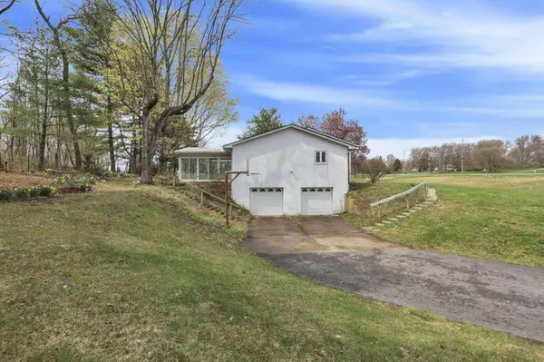 8015 Alspach Road, Lancaster, OH 43130