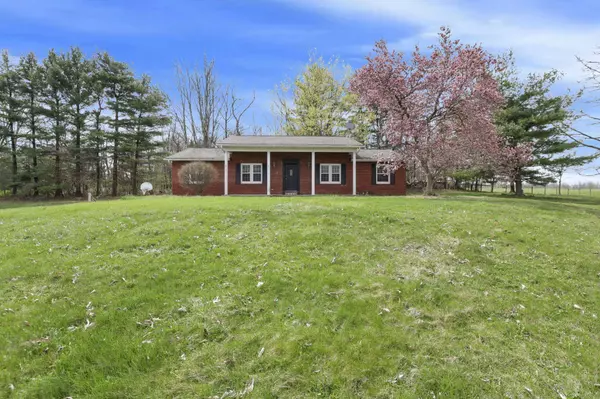 8015 Alspach Road, Lancaster, OH 43130