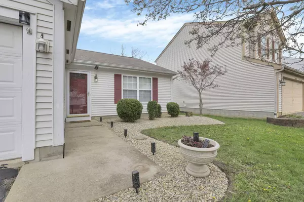 7050 Weurful Drive, Canal Winchester, OH 43110