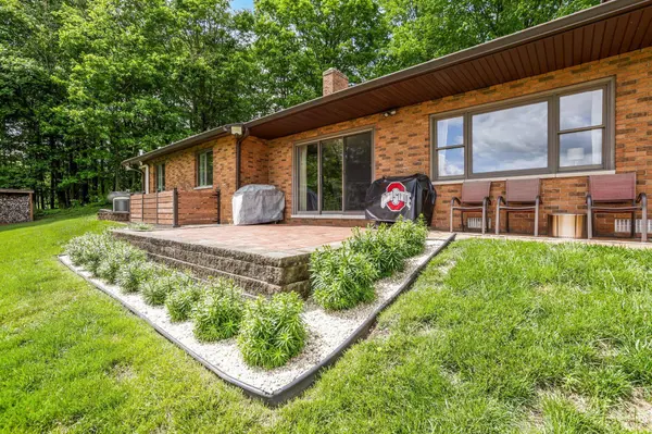 8485 Benson Road, Carroll, OH 43112