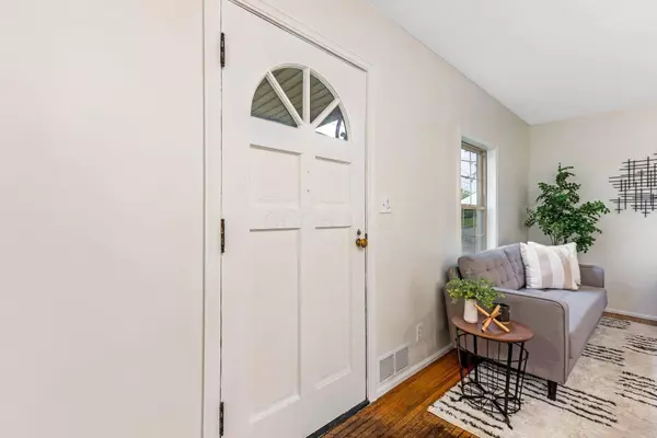 563 Cherry Street, Groveport, OH 43125