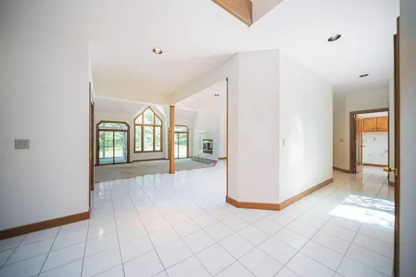 7380 Ferndale Place, Westerville, OH 43082