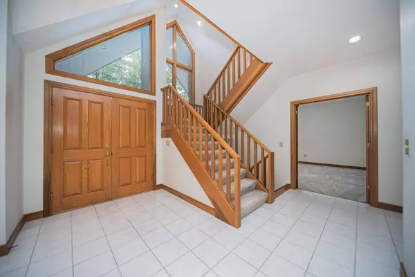 7380 Ferndale Place, Westerville, OH 43082