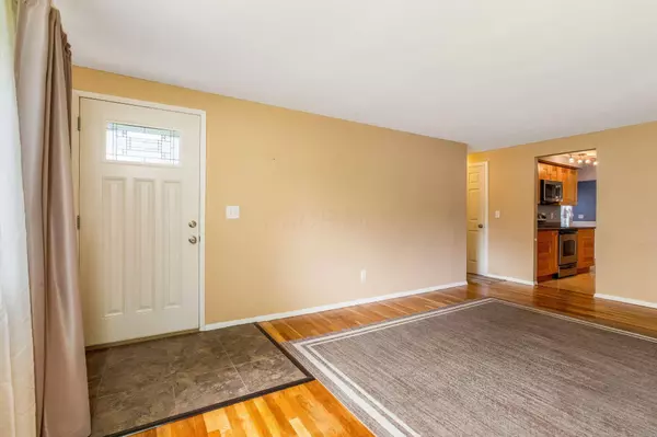 6280 Chelmsford Square, Columbus, OH 43229