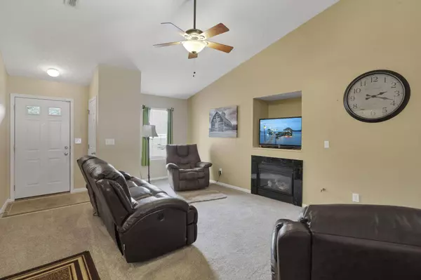 3991 Shannon Green Drive #152, Canal Winchester, OH 43110