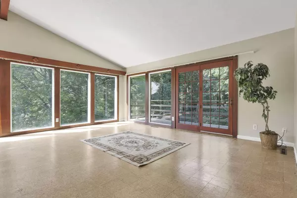 1725 Graham Drive, Lancaster, OH 43130