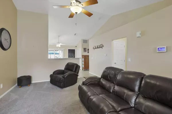 3991 Shannon Green Drive #152, Canal Winchester, OH 43110