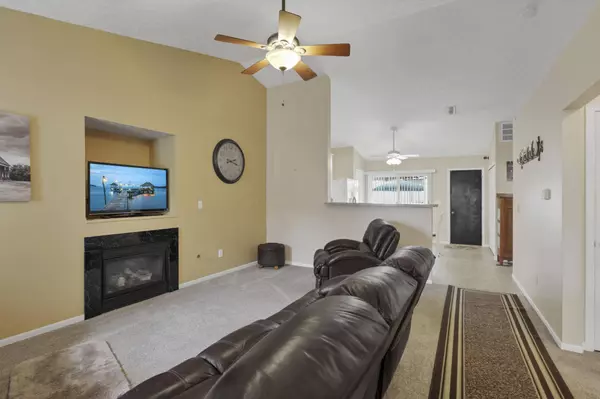 3991 Shannon Green Drive #152, Canal Winchester, OH 43110