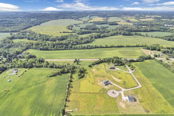 9568 Waterloo Eastern Road, Canal Winchester, OH 43110