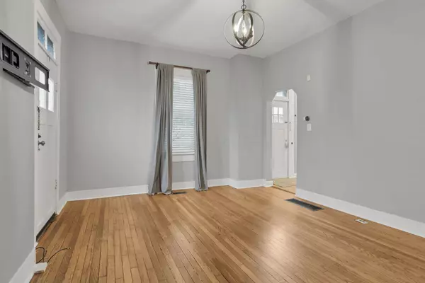 101 E Moler Street, Columbus, OH 43207