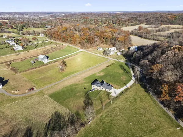 3489 Country Club Road, Lancaster, OH 43130