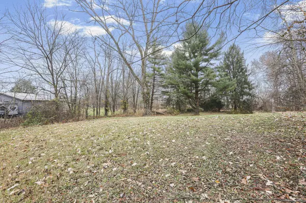 3787 Refugee Road, Hebron, OH 43025