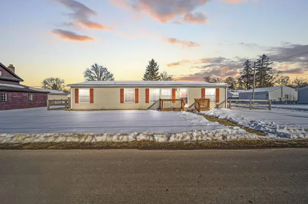 139 Myers Avenue, Buckeye Lake, OH 43008