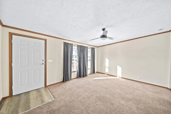 139 Myers Avenue, Buckeye Lake, OH 43008