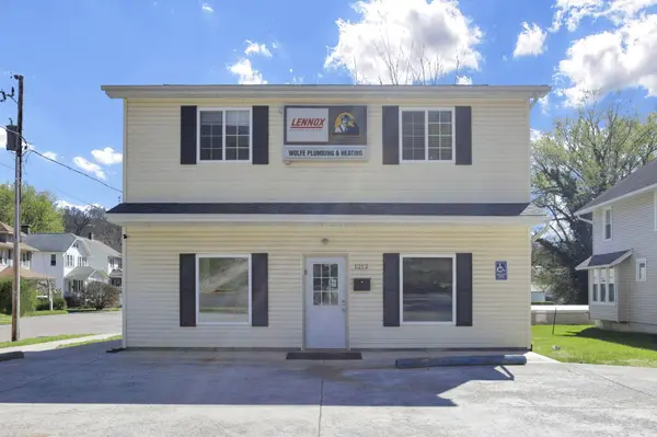 1212 N Columbus Street, Lancaster, OH 43130