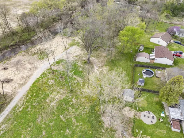 18 S Creekview Court, Baltimore, OH 43105