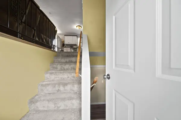 6415 Tanglewood Drive, Nashport, OH 43830