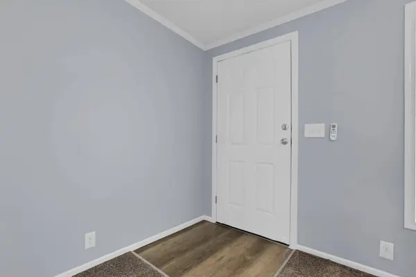139 Myers Avenue, Buckeye Lake, OH 43008