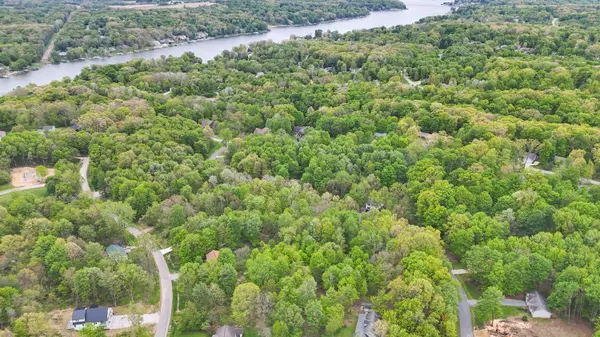 0 Apple Valley Drive #Lot 180, Howard, OH 43028