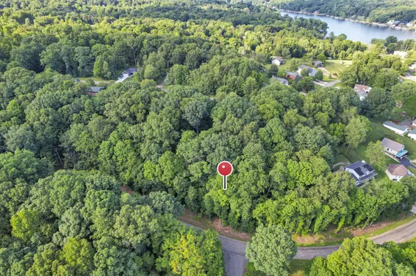 0 Apple Valley Drive #Lot 202, Howard, OH 43028
