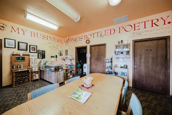 1900 Winchester Southern Road #UNIT B, Canal Winchester, OH 43110