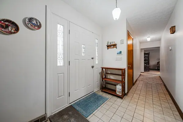 1900 Winchester Southern Road, Canal Winchester, OH 43110