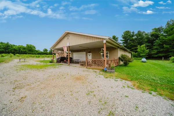 1900 Winchester Southern Road #UNIT B, Canal Winchester, OH 43110