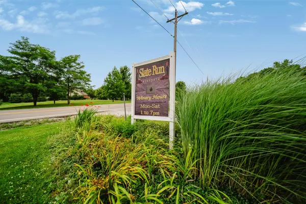 1900 Winchester Southern Road #UNIT B, Canal Winchester, OH 43110