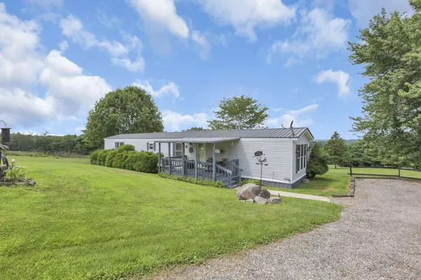 4570 Mainesville Road, Junction City, OH 43748