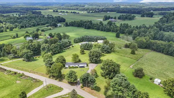 4570 Mainesville Road, Junction City, OH 43748