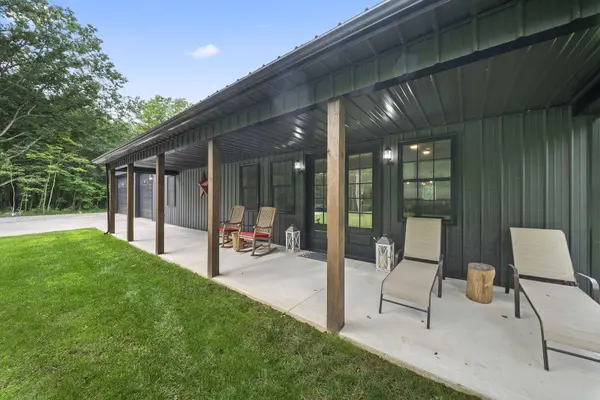 11691 Cherry Lane, Baltimore, OH 43105