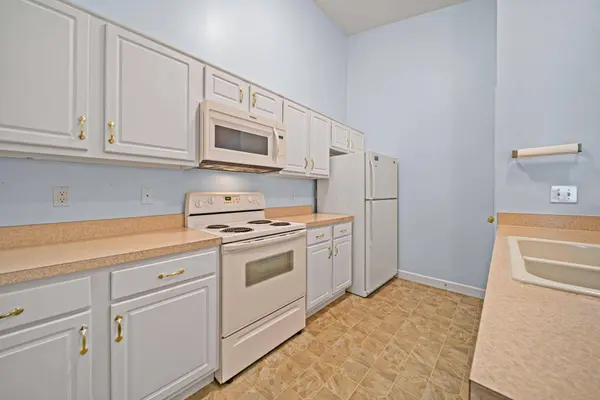 5198 Novelty Avenue #73A, Canal Winchester, OH 43110