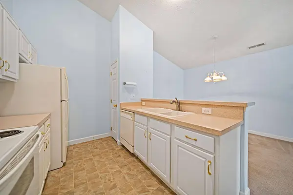 5198 Novelty Avenue #73A, Canal Winchester, OH 43110