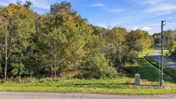 0 Apple Valley Drive #LOT 208, Howard, OH 43028