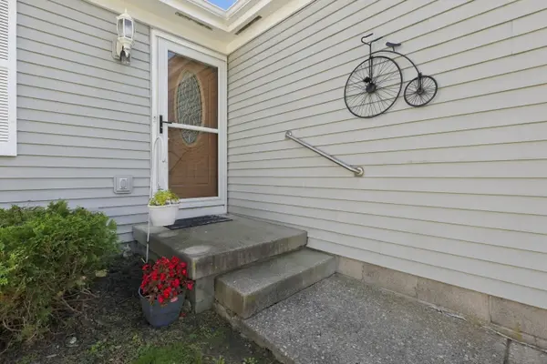 1466 Pinestone Drive, Columbus, OH 43223