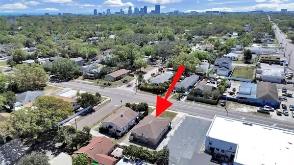 1515 30TH AVE N, St Petersburg, FL 33704