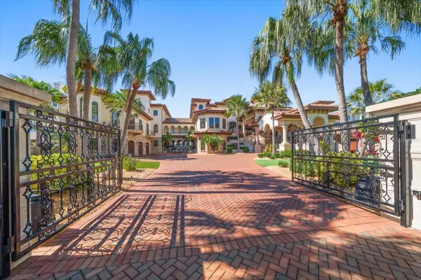 1700 GULF BLVD, Belleair Beach, FL 33786