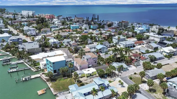 130 90TH AVE, Treasure Island, FL 33706